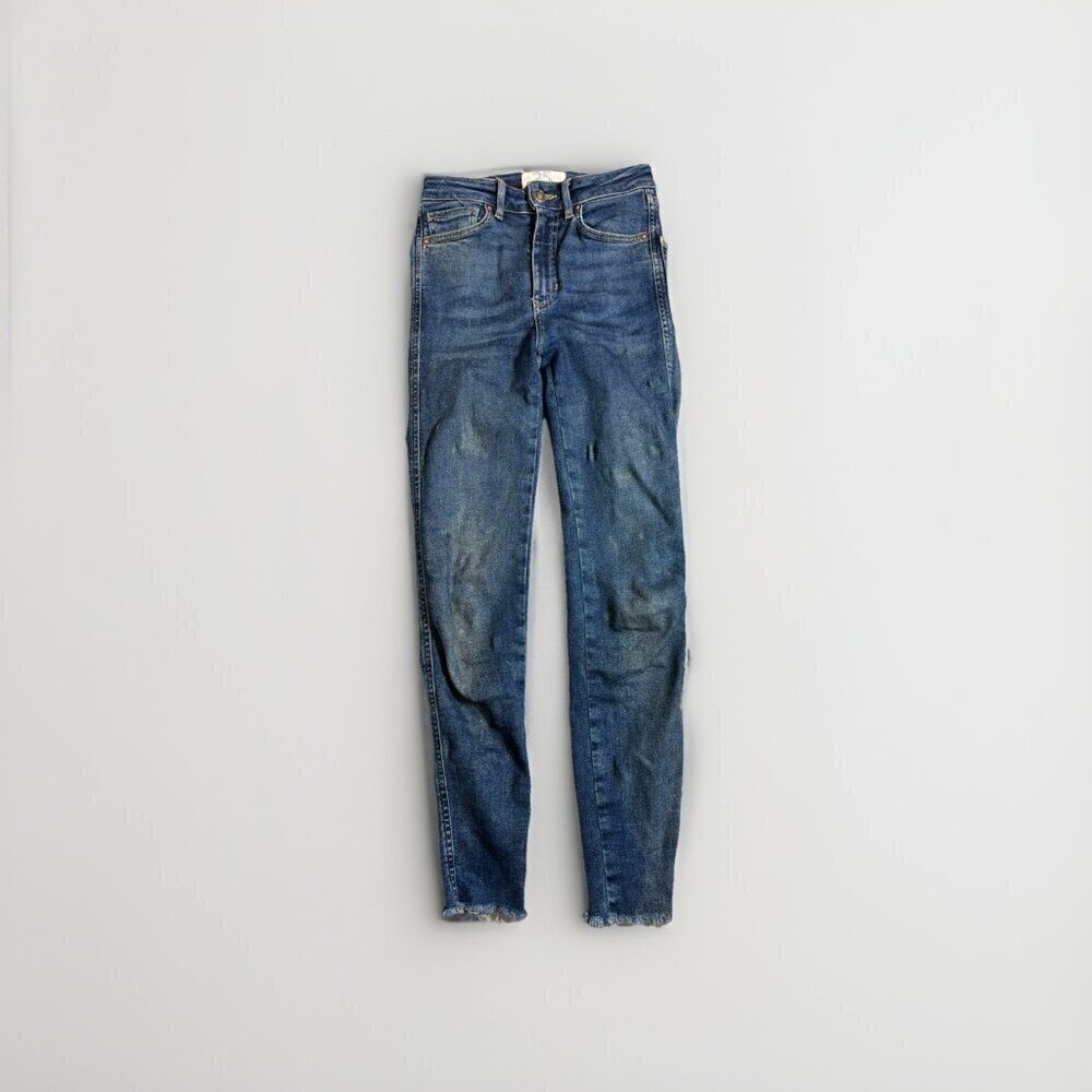 We The Free Womens Dark Wash High Rise Raw Hem Skinny Jeans Size 26 Sexy
